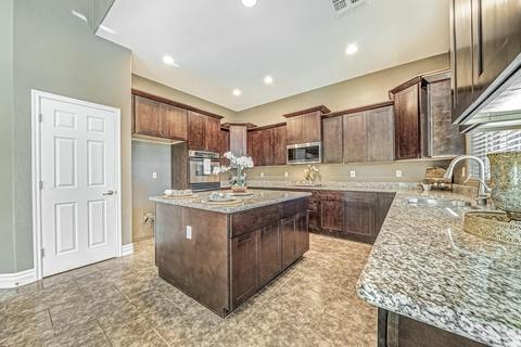 1657 E Lexington Ave, Gilbert, AZ 85234 photo 3