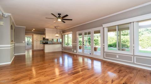 260 E Greentree Dr, Tempe, AZ 85284 photo 3