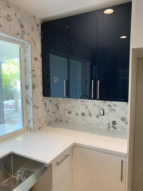 2540 E Cinnabar Ave, Phoenix, AZ 85028 photo 6