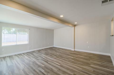 751 S Copper Dr, Apache Junction, AZ 85120 photo 9