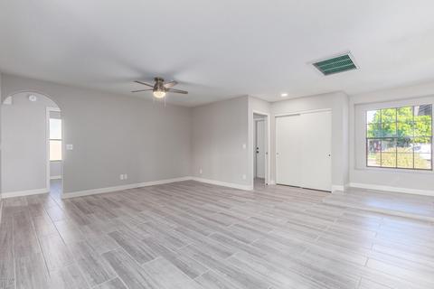 3723 E Clovis Ave, Mesa, AZ 85206 photo 6