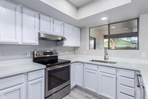 3723 E Clovis Ave, Mesa, AZ 85206 photo 9