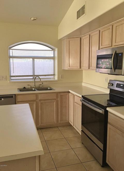 4722 E Jaeger Rd, Phoenix, AZ 85050 photo 5
