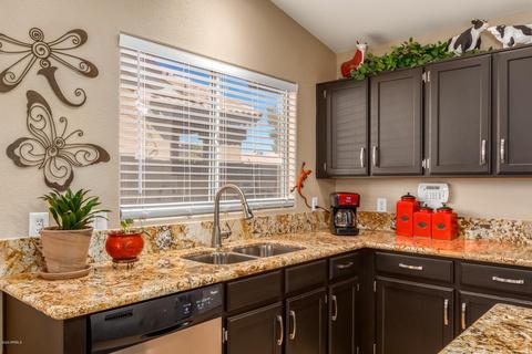 4537 E Angela Dr, Phoenix, AZ 85032 photo 9