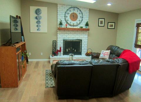 3818 E Laurel Ln, Phoenix, AZ 85028 photo 12