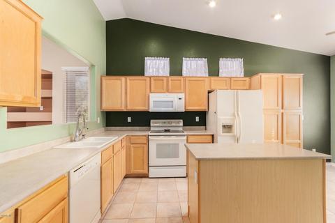 4668 E Peartree Ln, Gilbert, AZ 85298 photo 4
