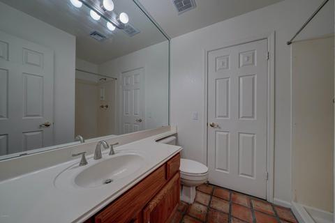3642 E Kent Dr, Phoenix, AZ 85044 photo 10
