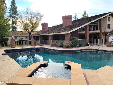 1020 E Caroline Ln, Tempe, AZ 85284 photo 8