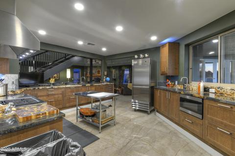 3715 E Mountain View Rd, Phoenix, AZ 85028 photo 6