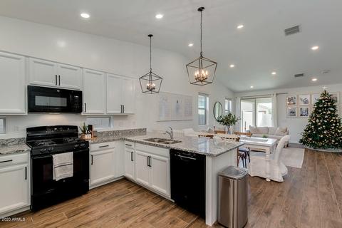9539 E Tupelo Ave, Mesa, AZ 85212 photo 2