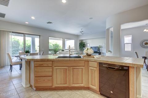 4758 E Narrowleaf Dr, Gilbert, AZ 85298 photo 18