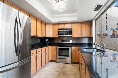 702 E Tuckey Ln, Phoenix, AZ 85014 photo 12