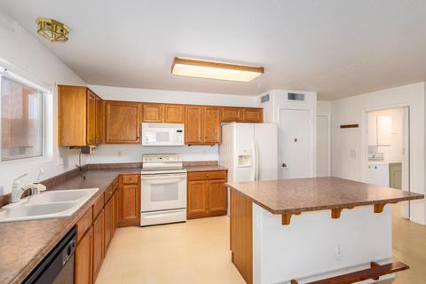 1912 E Saint Anne Ave, Phoenix, AZ 85042 photo 3