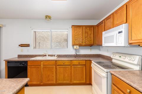 1912 E Saint Anne Ave, Phoenix, AZ 85042 photo 4