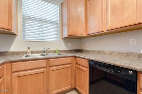 4387 E Selena Dr, Phoenix, AZ 85050 photo 15