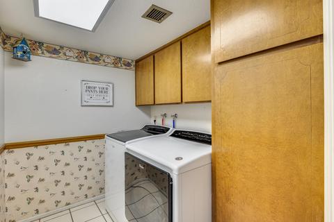 4451 W Windrose Dr, Glendale, AZ 85304 photo 9
