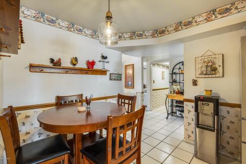 4451 W Windrose Dr, Glendale, AZ 85304 photo 8