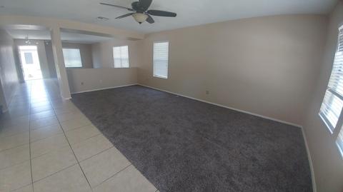 2709 S Southwind Dr, Gilbert, AZ 85295 photo 2