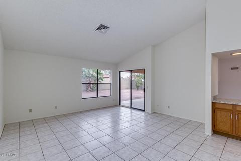 4054 E Knox Rd, Phoenix, AZ 85044 photo 13