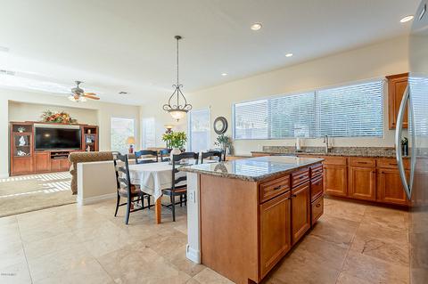 6754 S Seneca Way, Gilbert, AZ 85298 photo 15