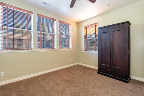 1061 E Sterling Ln, Flagstaff, AZ 86005 photo 28