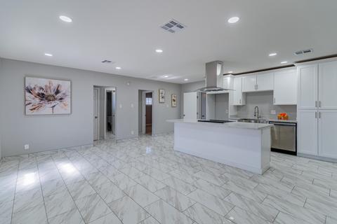4235 N 4th Ave NW, Phoenix, AZ 85013 photo 8
