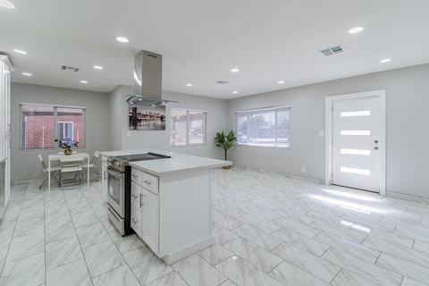 4235 N 4th Ave NW, Phoenix, AZ 85013 photo 14