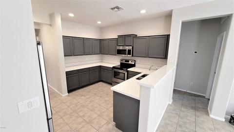 1891 E Shannon St, Gilbert, AZ 85295 photo 5