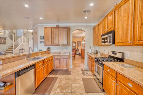 3286 E Geronimo Ct, Gilbert, AZ 85297 photo 14