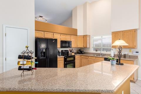 4351 E Angela Dr, Phoenix, AZ 85032 photo 9