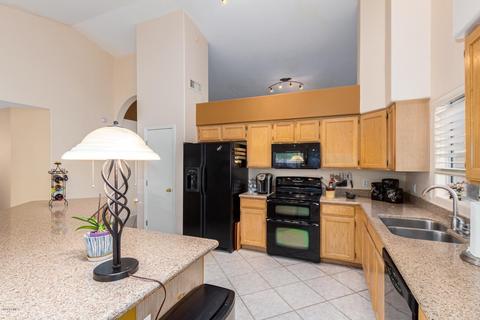 4351 E Angela Dr, Phoenix, AZ 85032 photo 8