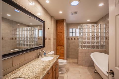1013 E Campus Dr, Tempe, AZ 85282 photo 3