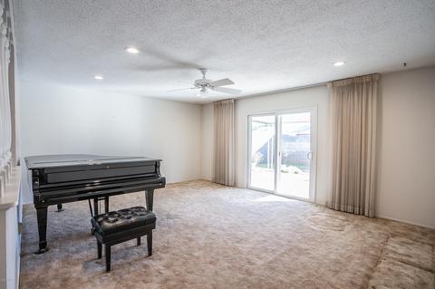1013 E Campus Dr, Tempe, AZ 85282 photo 4