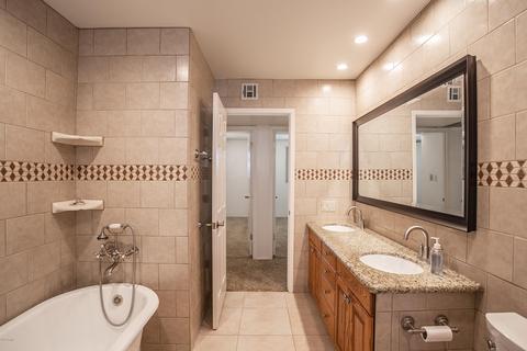 1013 E Campus Dr, Tempe, AZ 85282 photo 16