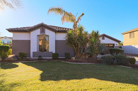 881 E Toledo St, Gilbert, AZ 85295 photo 2