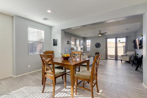 254 N 56th Pl, Mesa, AZ 85205 photo 8