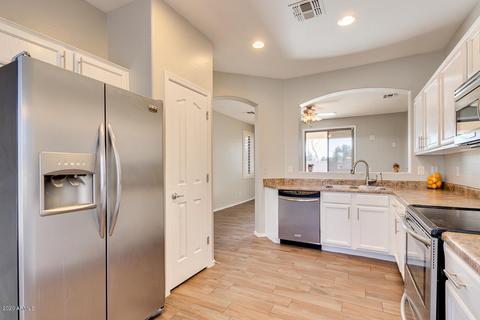 3677 E Flower St, Gilbert, AZ 85298 photo 9