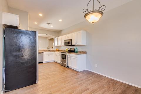 3677 E Flower St, Gilbert, AZ 85298 photo 8