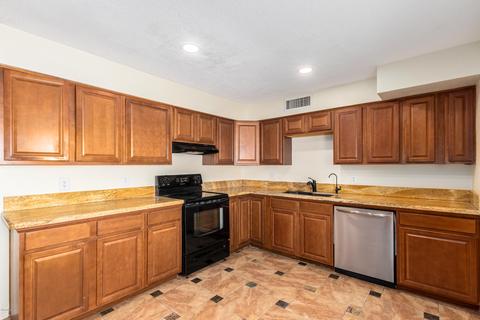 4234 E Jicarilla St, Phoenix, AZ 85044 photo 6