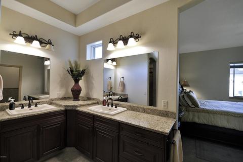 370 E Canyon St, Apache Junction, AZ 85119 photo 14
