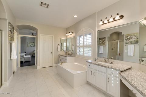 3054 E Washington Ave, Gilbert, AZ 85234 photo 28