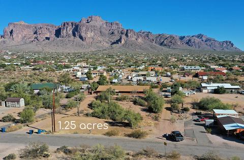 1025 N Arroya Rd, Apache Junction, AZ 85119 photo 2