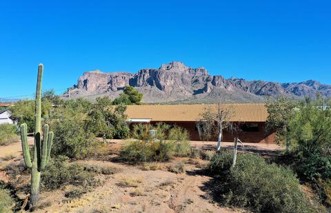 1025 N Arroya Rd, Apache Junction, AZ 85119 photo 1