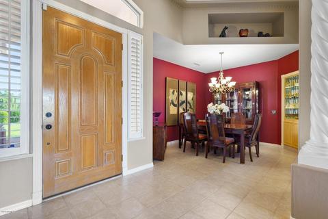 1818 E Willow Tree Ct, Gilbert, AZ 85234 photo 8