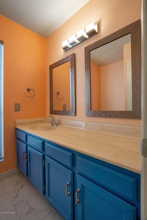 430 E Taro Ln, Phoenix, AZ 85024 photo 21