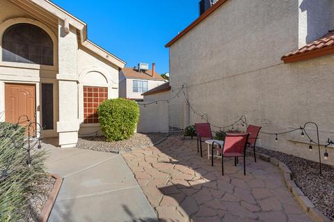 430 E Taro Ln, Phoenix, AZ 85024 photo 2