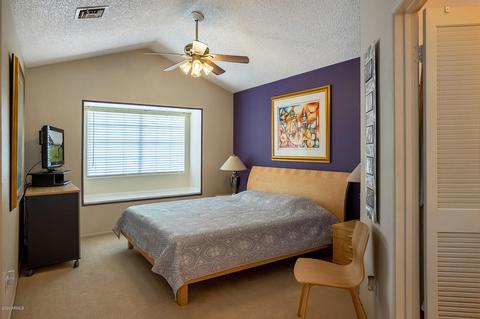 430 E Taro Ln, Phoenix, AZ 85024 photo 12
