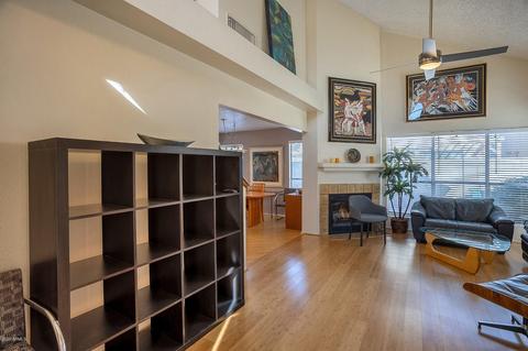 430 E Taro Ln, Phoenix, AZ 85024 photo 3