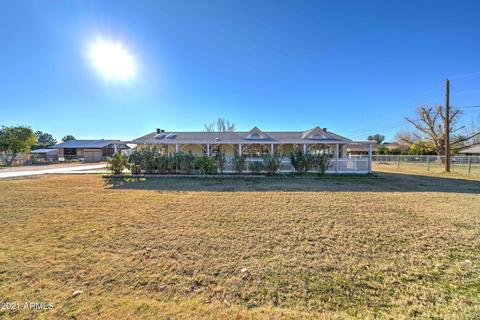 17247 E Melody Ln, Gilbert, AZ 85234 photo 3