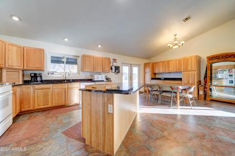 17248 E Desert Ln, Gilbert, AZ 85234 photo 14